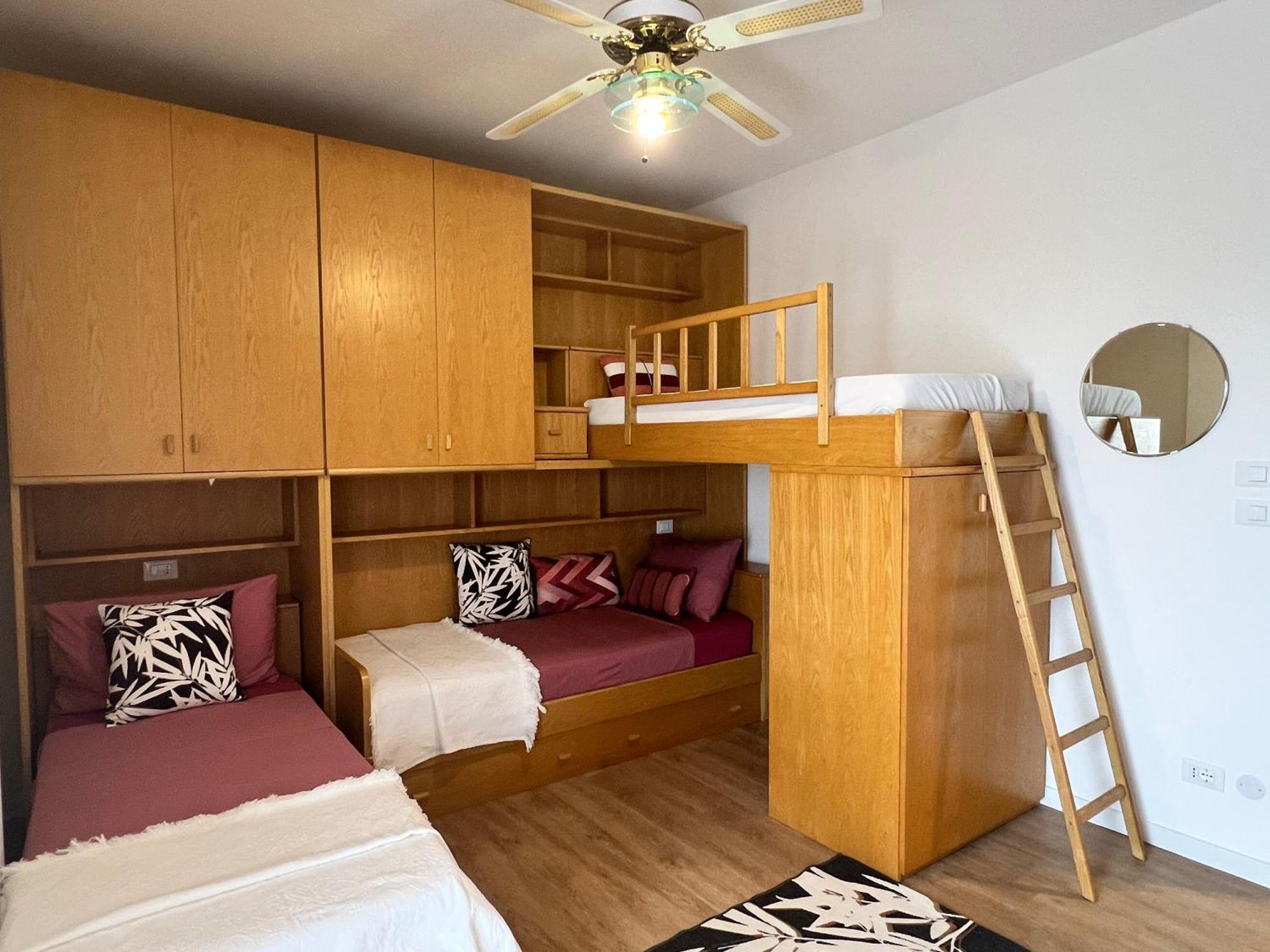 شقة Blue Moon Penthouse ليدو دي يسولو المظهر الخارجي الصورة